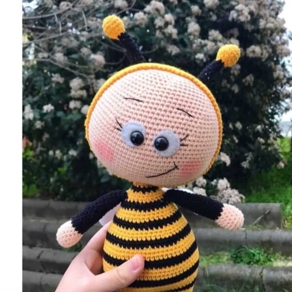 Bonnie arı bebek amigurumi oyuncak uyku arkadaşı