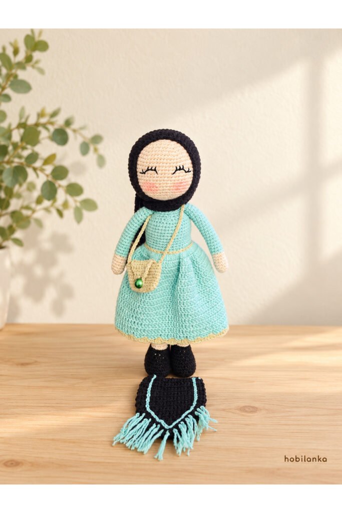 30 cm El Örgüsü Amigurumi Bebek | Annelerin El Emeği